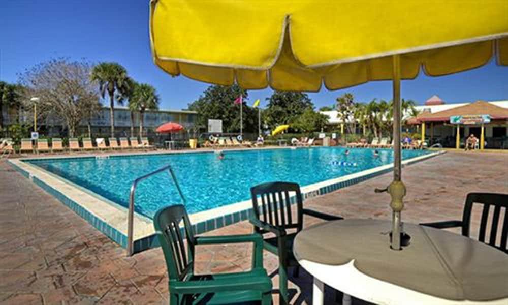 Seralago Hotel & Suites Main Gate East Kissimmee Exteriér fotografie